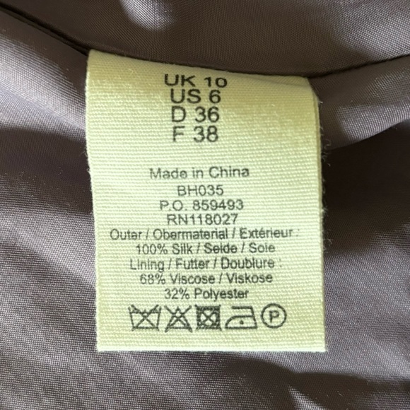 Boden Purple Silk Floral Patterned Dress for spring - Picture 4 of 7